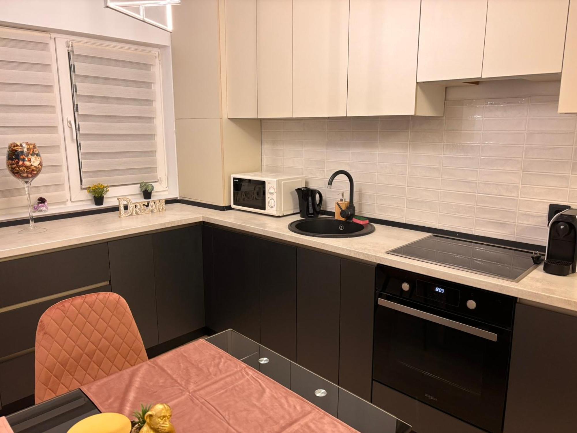 Dream Apartament Bistriţa Екстериор снимка