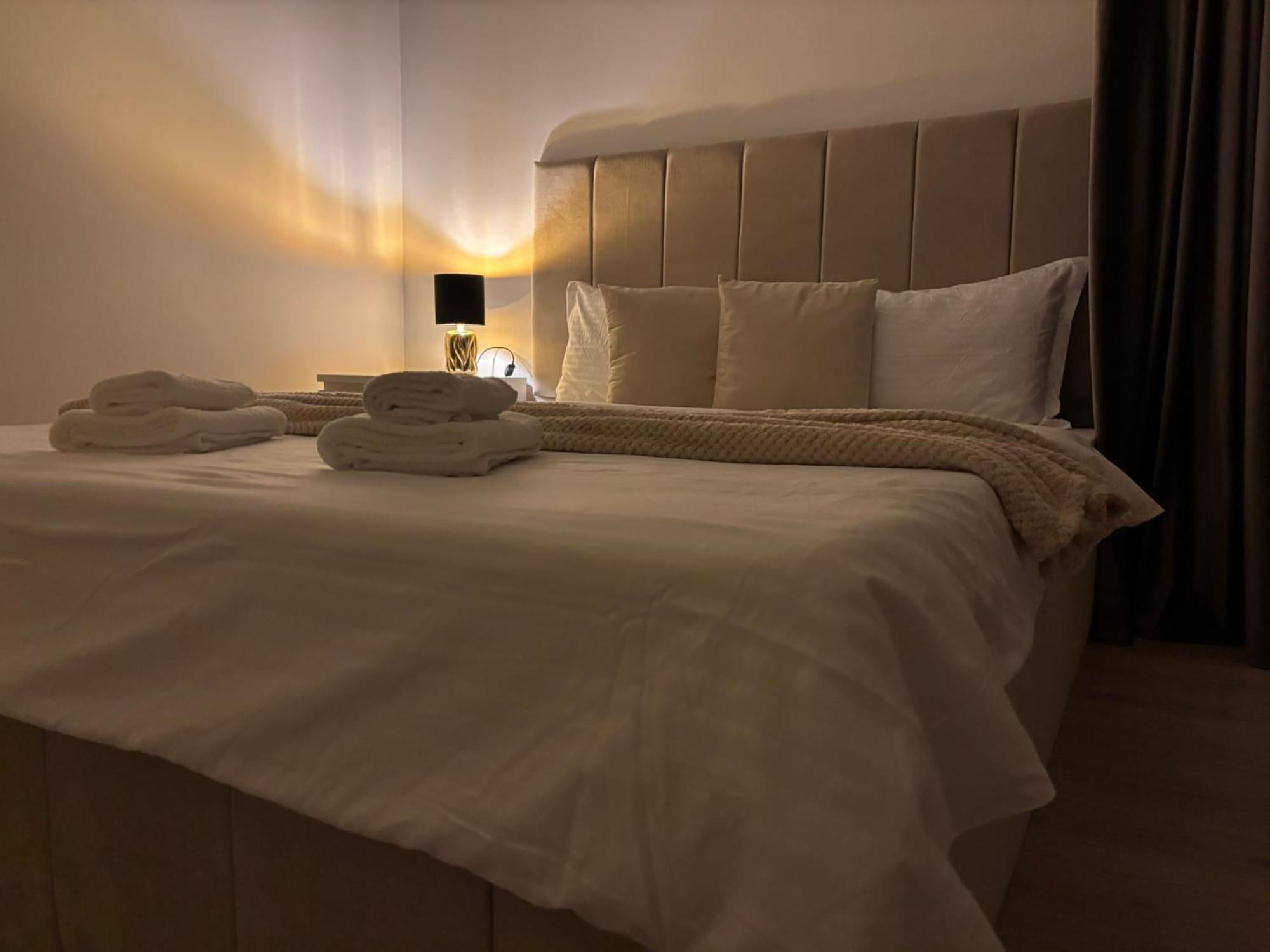Dream Apartament Bistriţa Екстериор снимка